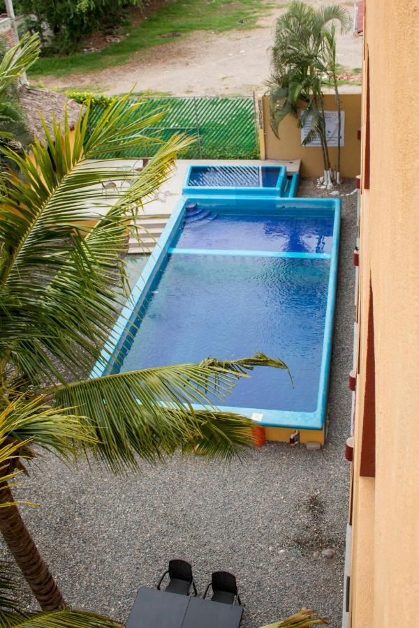 Hotel Cuamatzi Zihuatanejo Kültér fotó