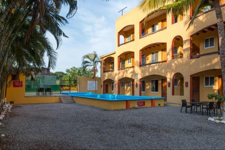 Hotel Cuamatzi Zihuatanejo Kültér fotó